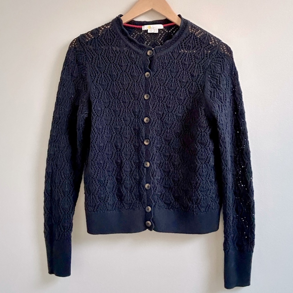 Biden Scallop Crochet Cardigan